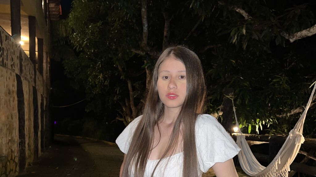 AshleyCarolline's profile from Jasmin at GirlsOfJasmin'