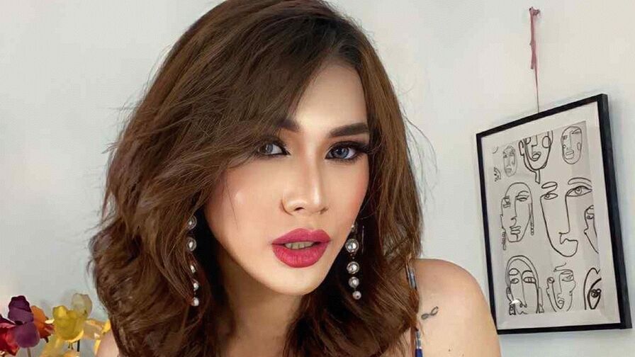 GretaMarie's live cam