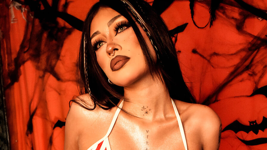 Chat with CristalMons live on AsianCamModels.com