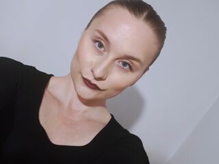 AreteFrost Porn Show