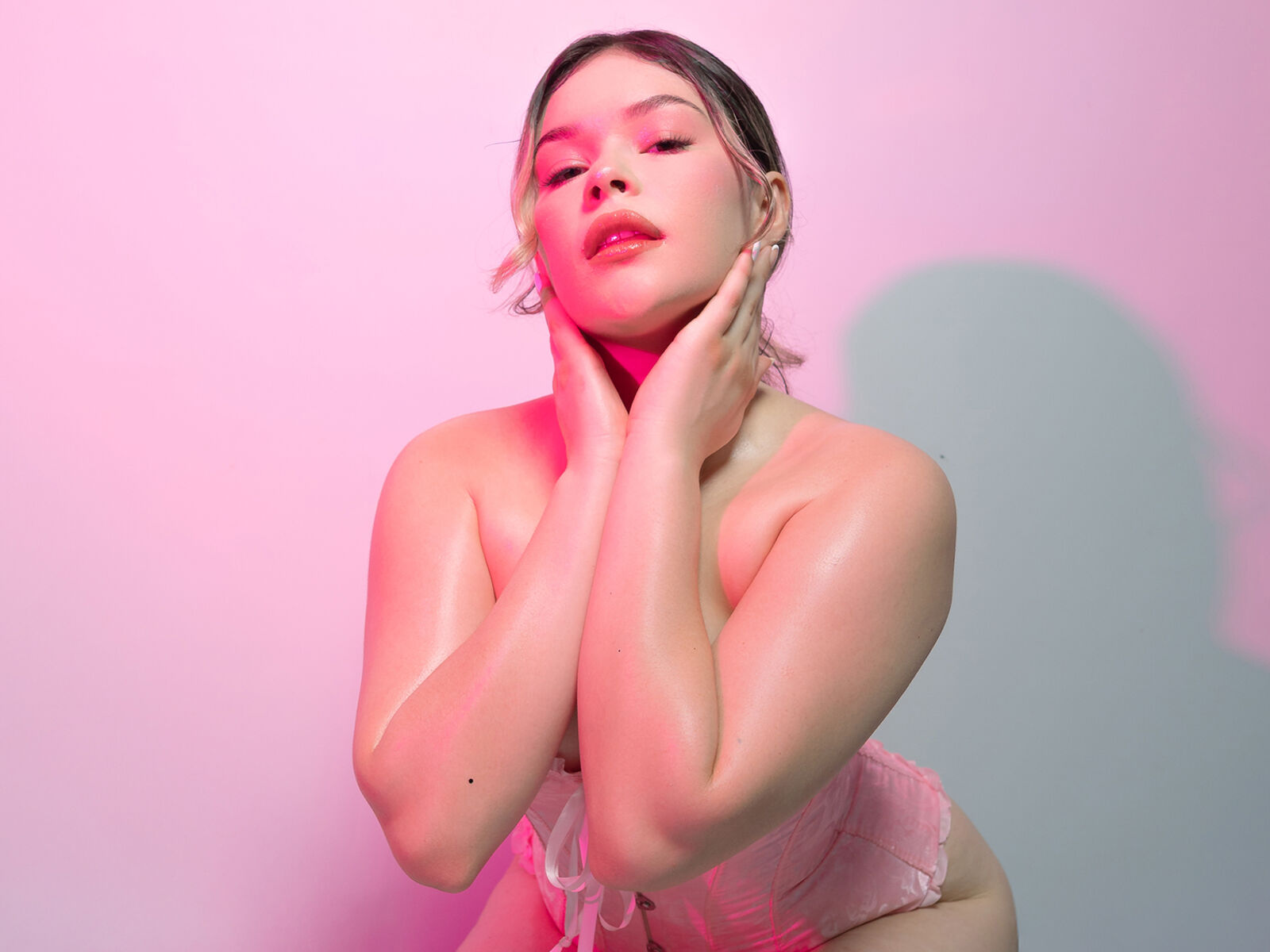 Live cam for ValerieDamour