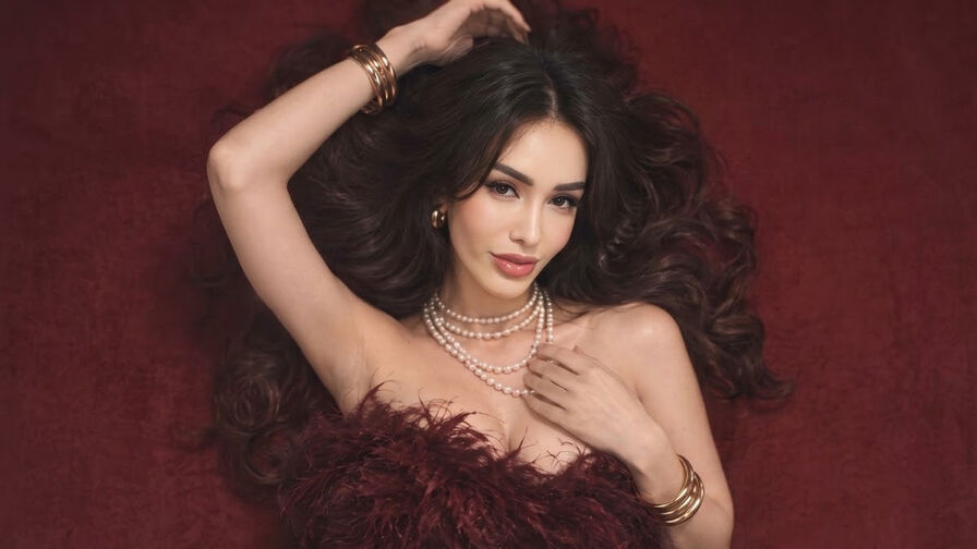 Watch YasmineFruahwald live on Recorded Camera❤️