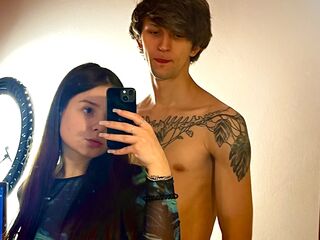 chat with cam MollyMatt