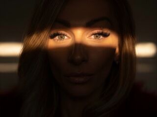 MarylinGlory ist eine unserer alte Frauen vor der Kamera