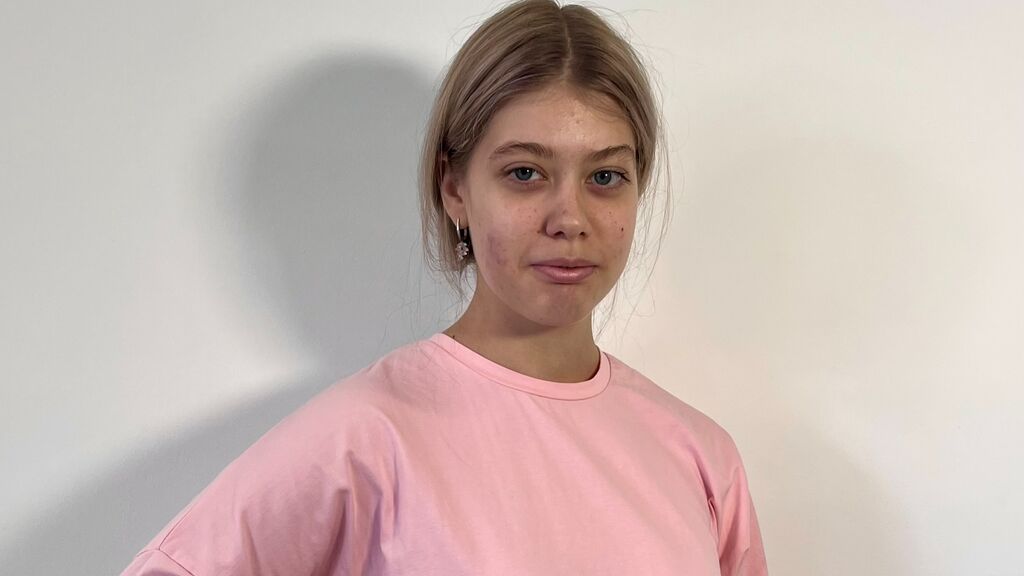 ArleighBeale's profile from Jasmin at GirlsOfJasmin'