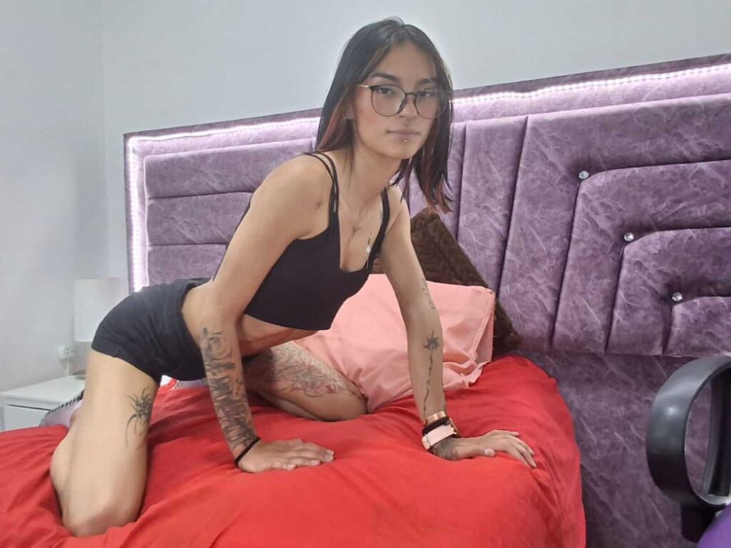  LizetWem chat room