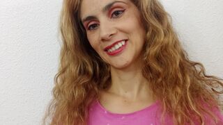 MartiniLinda's LiveJasmin show and profile