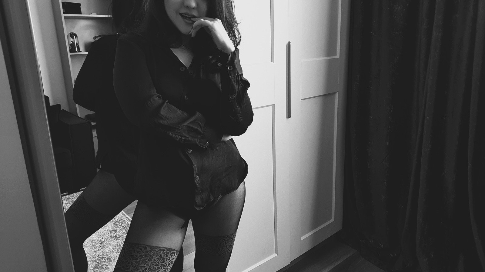EleganzaVogue erotic portrait