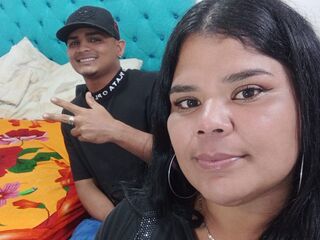 DaniMarina is a webcam model from Colombia age 22