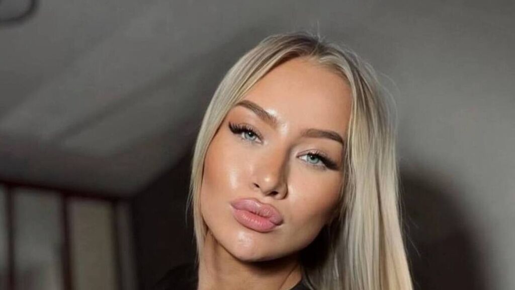 ShirlySterger's profile from Jasmin at GirlsOfJasmin'