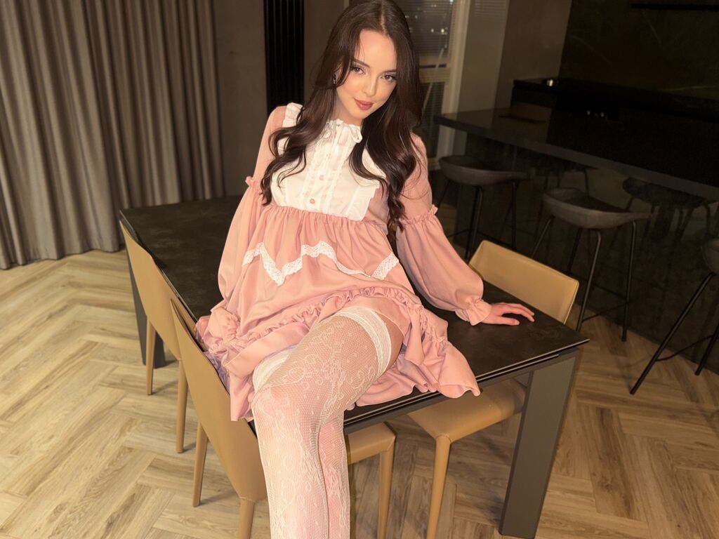 LianaGrace online cam girl profile photo