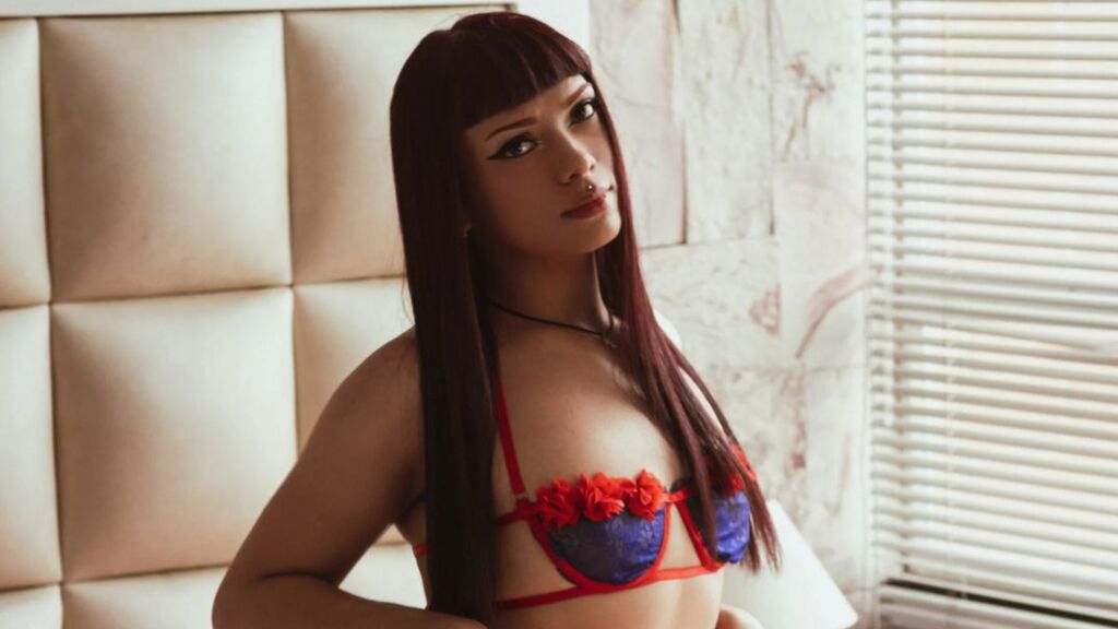 LanaSilk Live Cam and Statistics on UnifiedCams