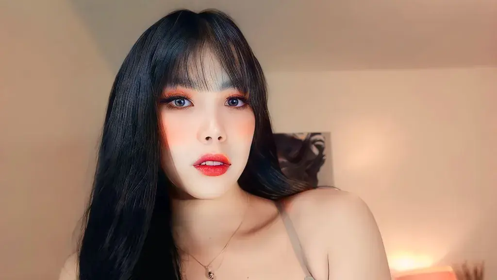 CarrisaMendoza's chat room