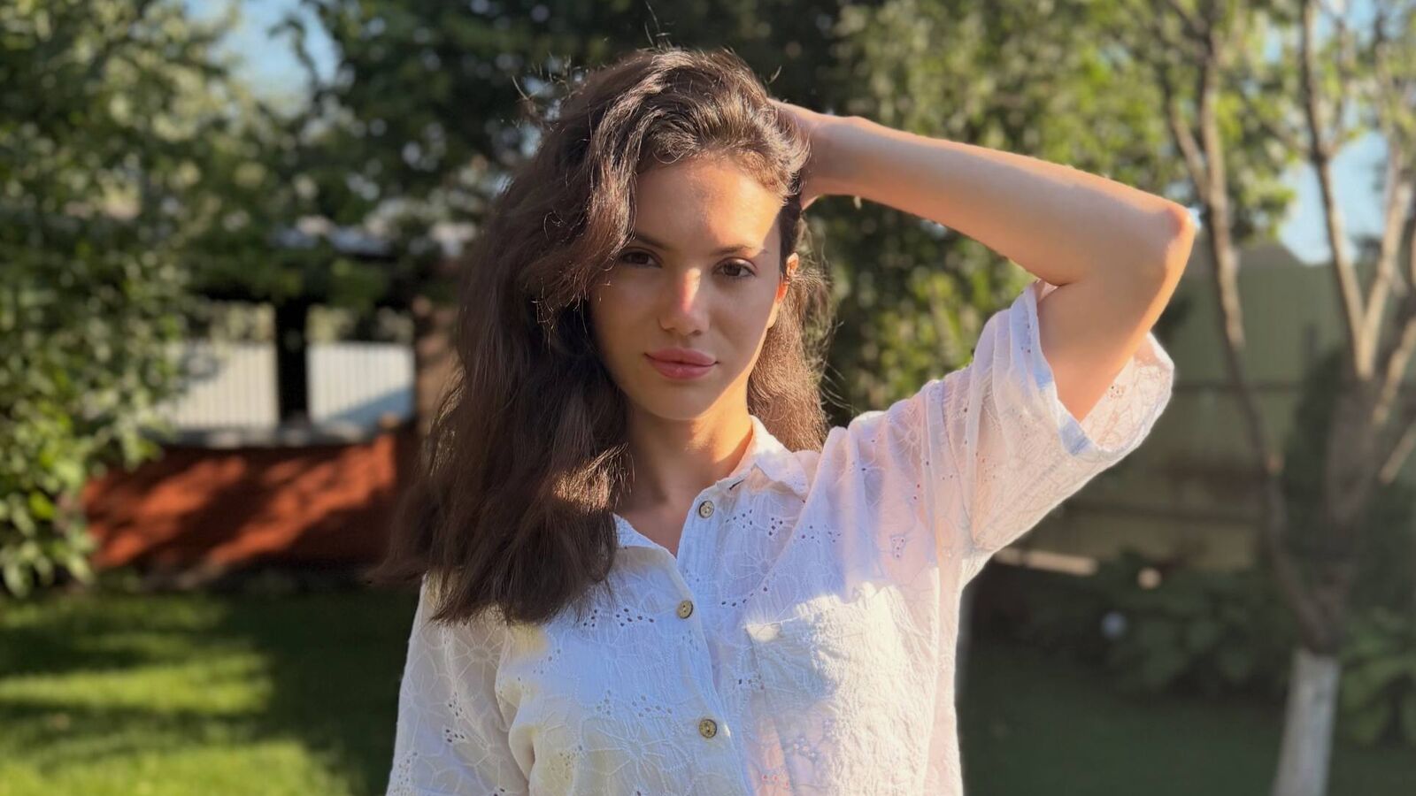 LulaLastula erotic portrait