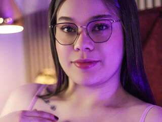 IvyBloom age 19