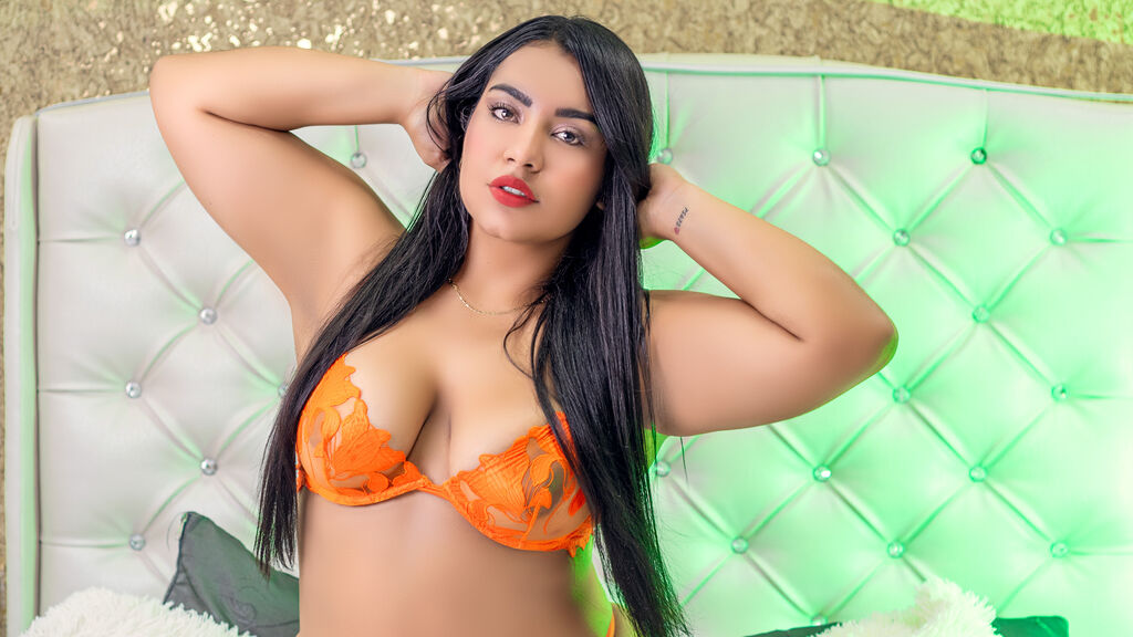 SienaWolf's profile from Jasmin at GirlsOfJasmin'