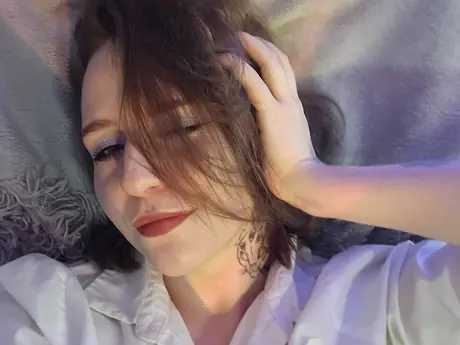 Chat with LiyaFlowers