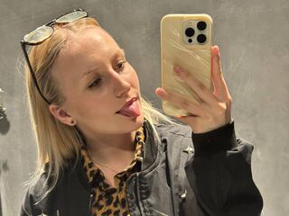 pvt chat LucilleWiste