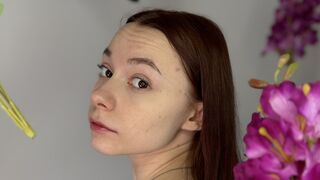 Free Nude HarrietSimm