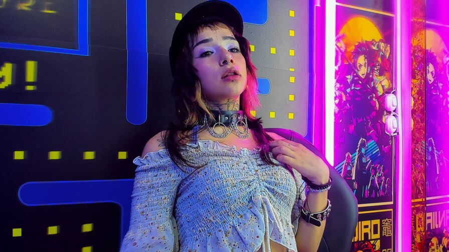 Watch NyxDols live on Viva LiveCam🔔