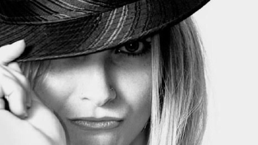 PrettyChaosRose's profile from Jasmin at GirlsOfJasmin'