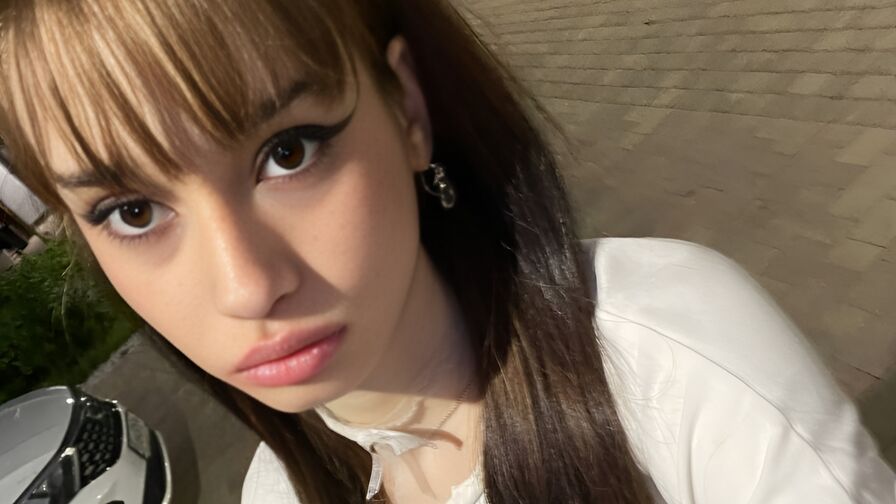 Private show with MariaVong