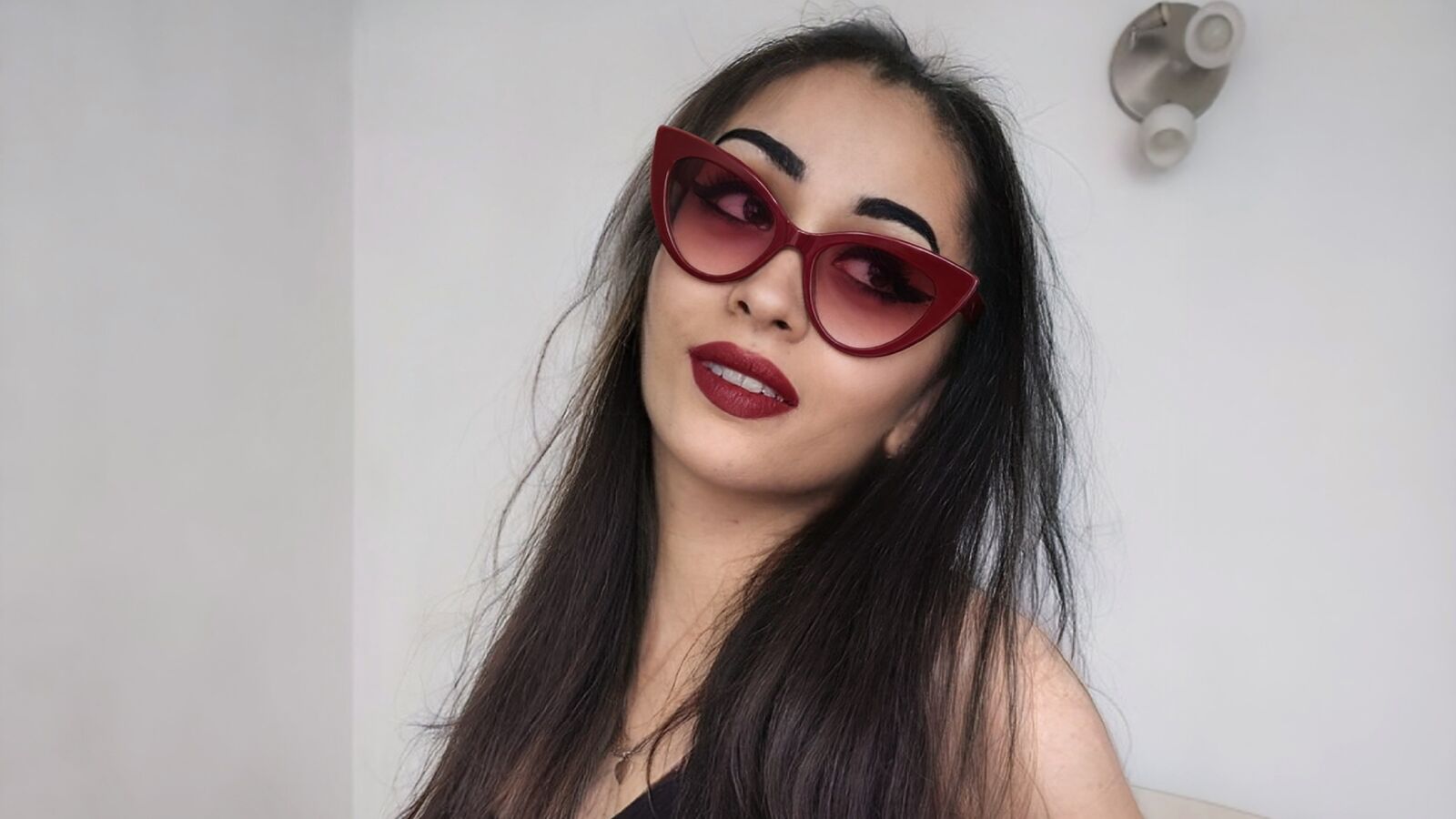 GiuliaLarry erotic portrait