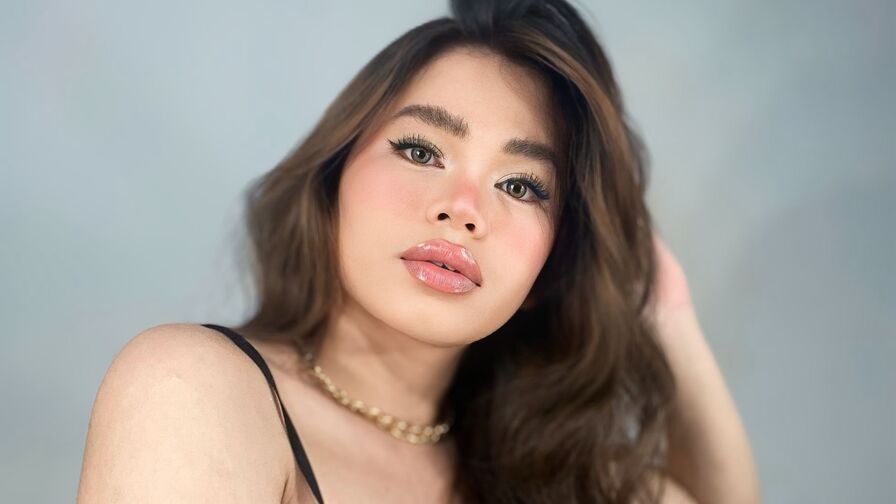 CarleneRoss live cam model