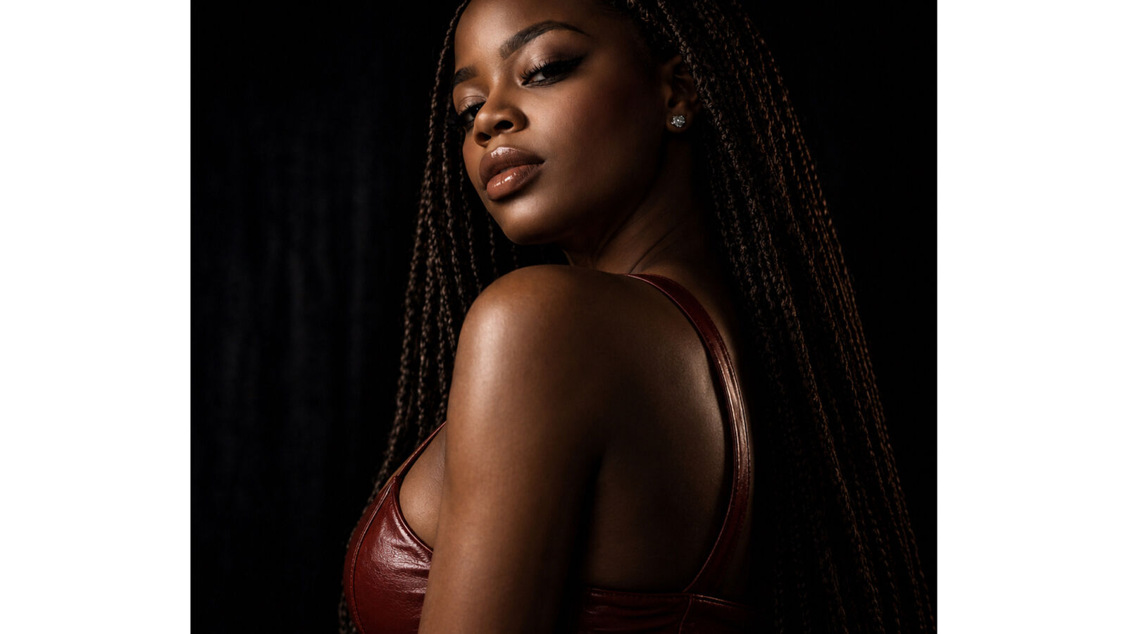 BrownNina erotic portrait