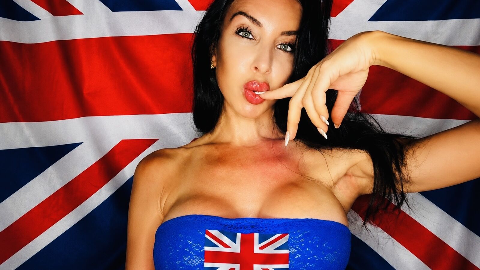 SiennaLoren glamour portrait