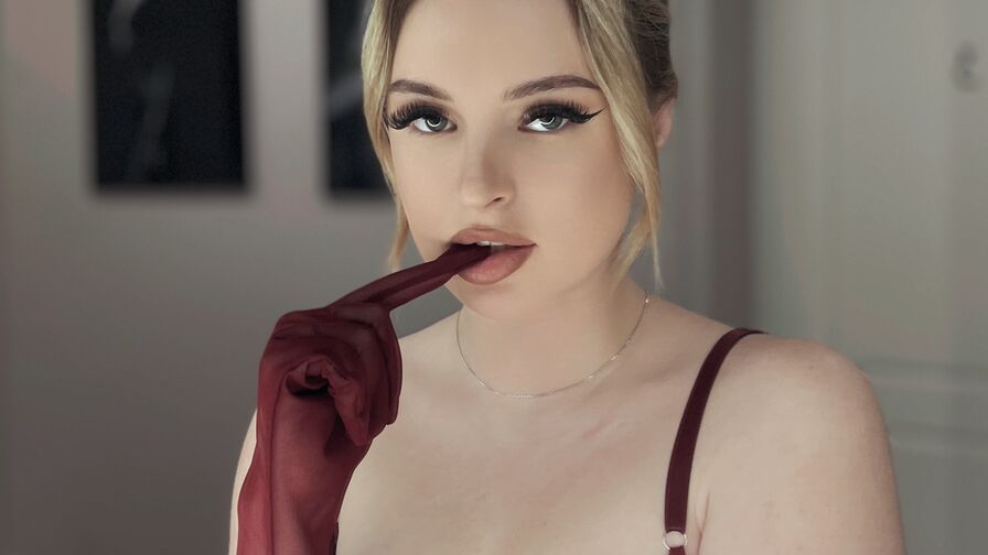 Enter EllyLinn VIP Show