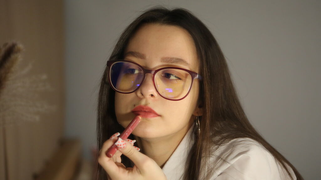 OdelynaAnstead live cam model at LiveJasmin