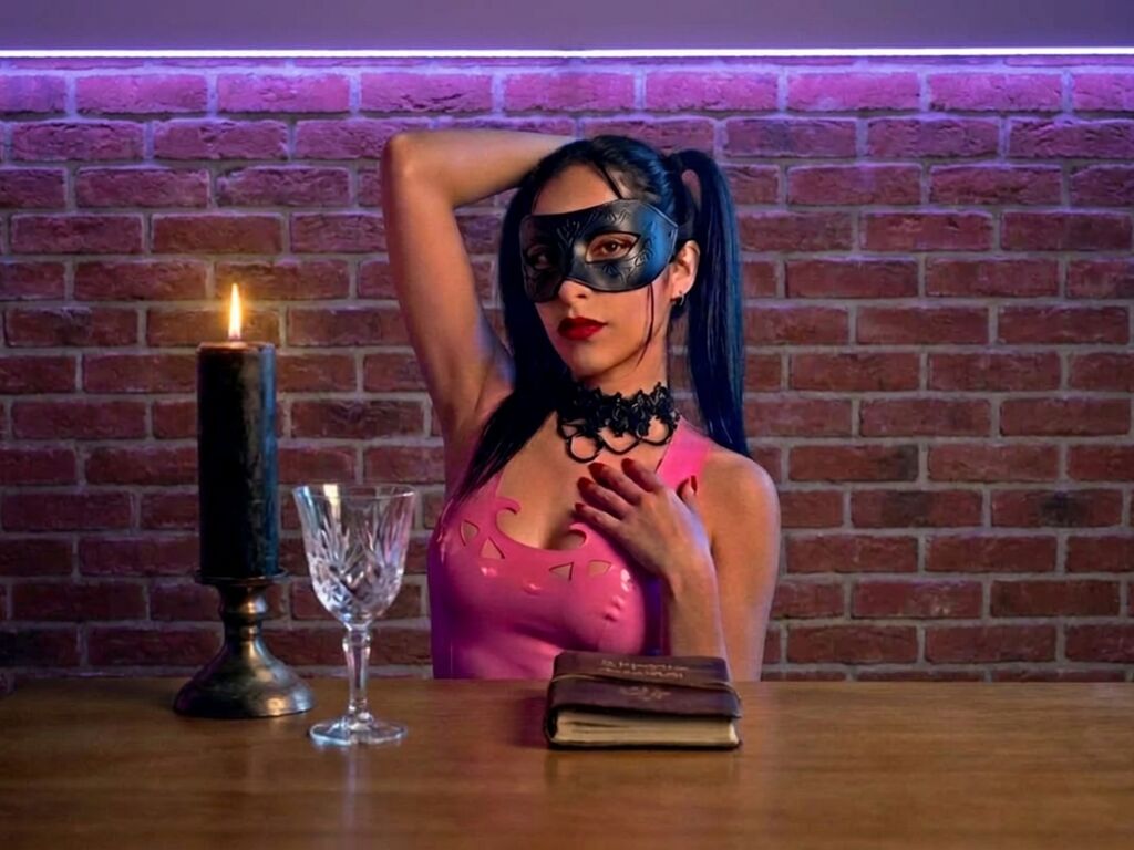 LaylaSallow LiveJasmin fetish category profile