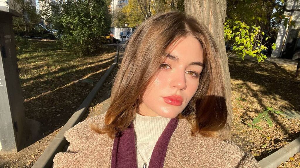 GwenAlford's profile from Jasmin at GirlsOfJasmin'