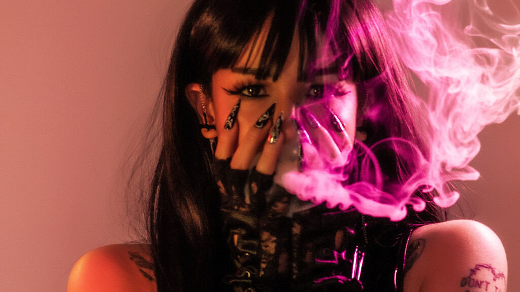 UsagiGoth's profile from Jasmin at GirlsOfJasmin'