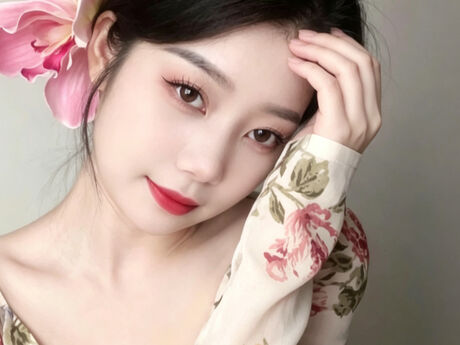 Chat with SummertimeYa
