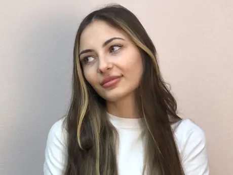 Chat with ZanaBaerman