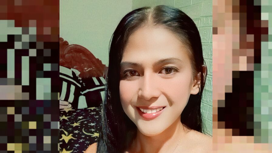 View Mayie Naked Private