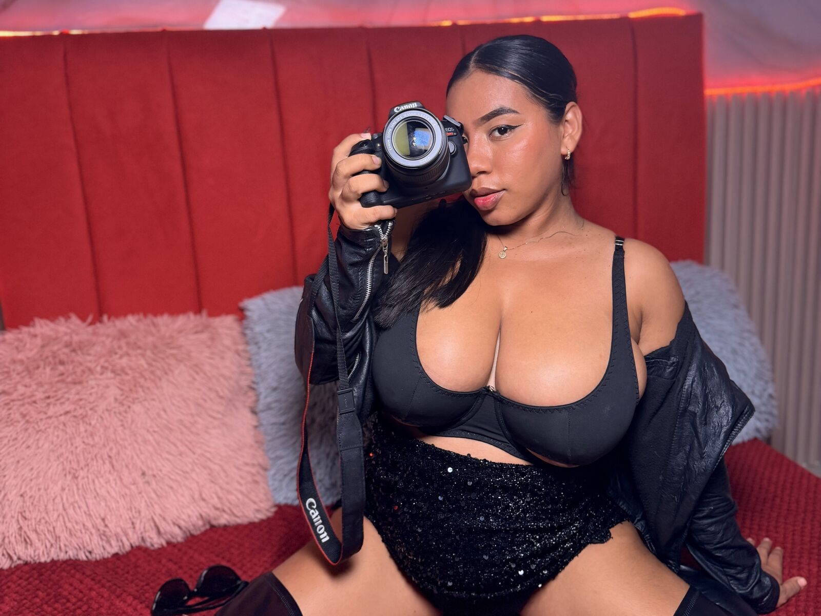Live cam for LilaGreen