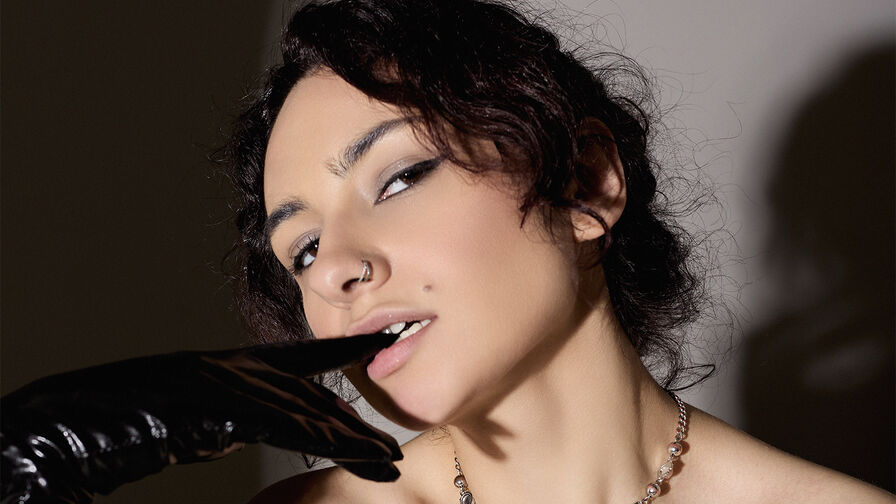 RianaSi – Female | Sexy Erotic