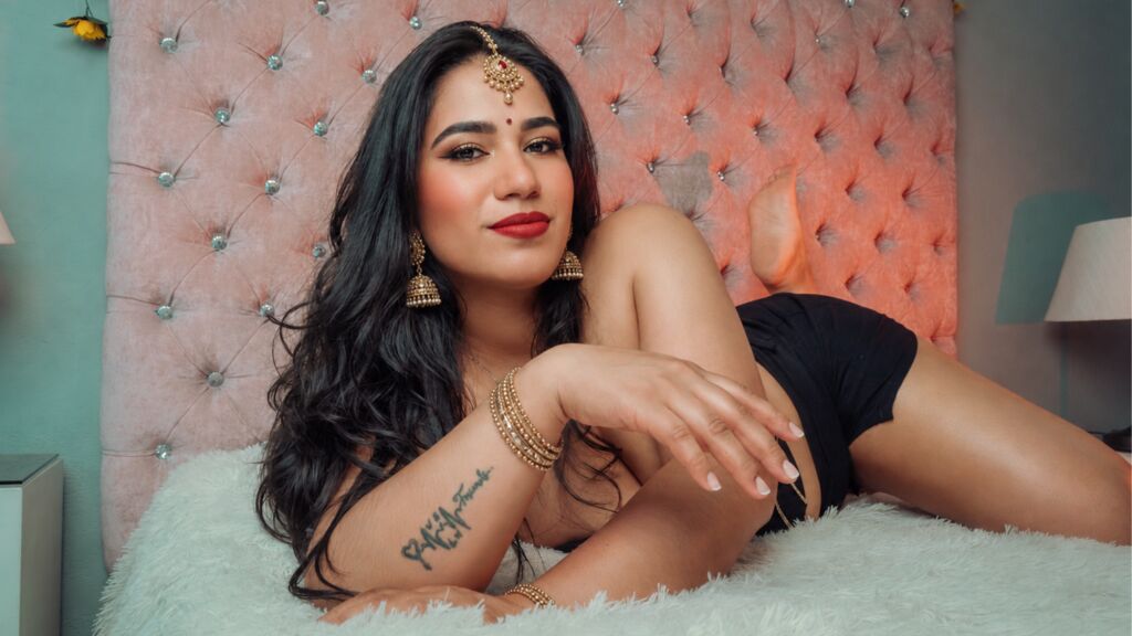 Watch EllieKamper from LiveJasmin on GirlsOfJasmin