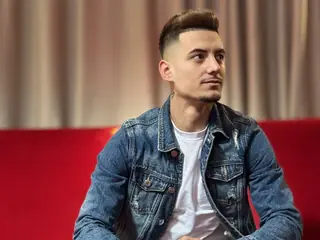 Show privé avec TobiasCade
