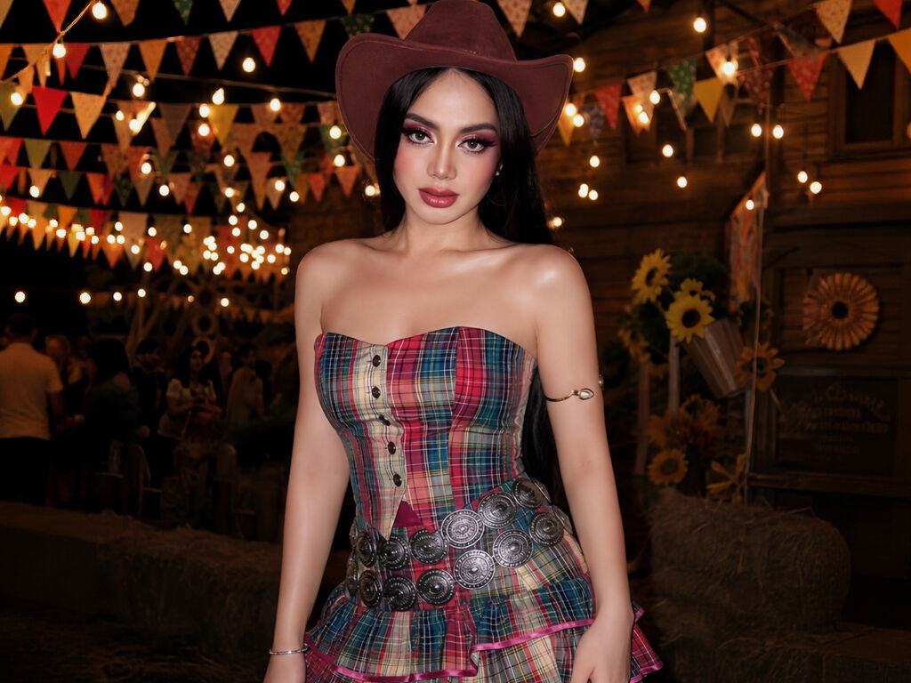 DestinyGibsen LiveJasmin model room profile