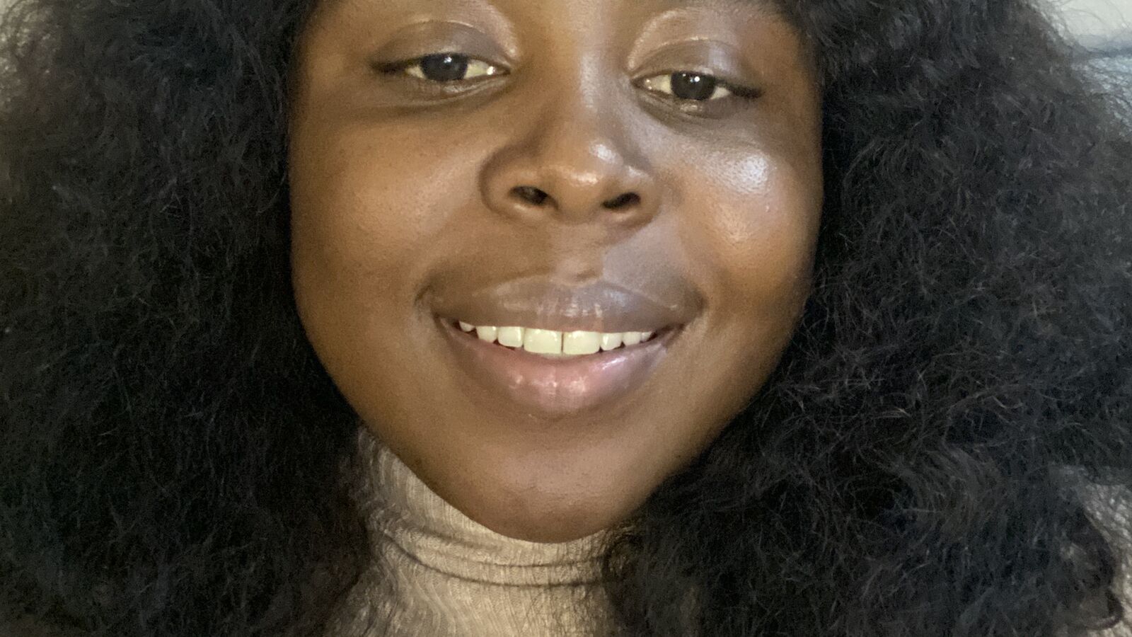 MayaBrownn glamour portrait