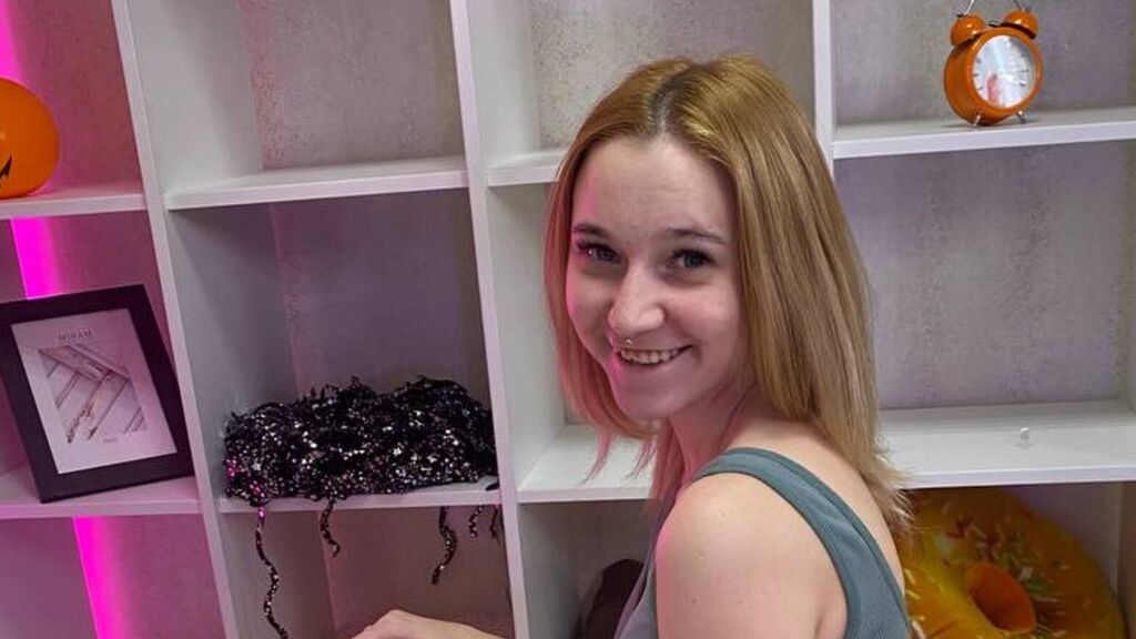 MilaToner's profile from Jasmin at GirlsOfJasmin'