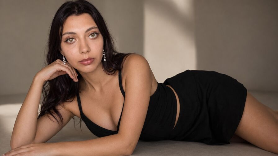 View PortiaEstrem Naked Private