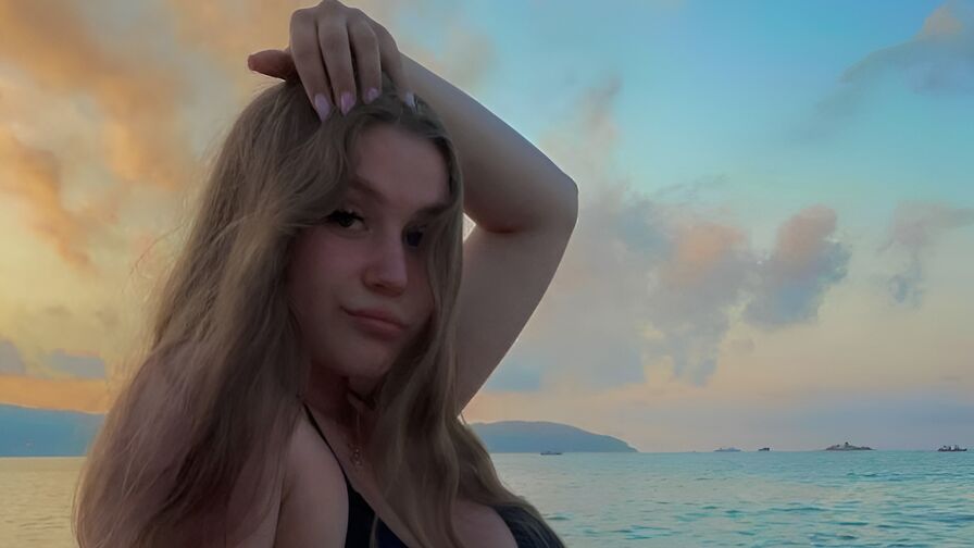 MeganPerson's Premium Pictures and Videos