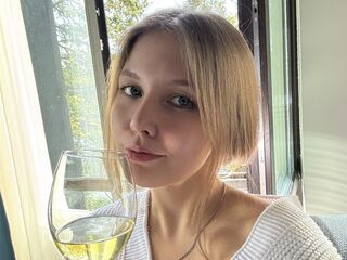 LerianaMakmillan