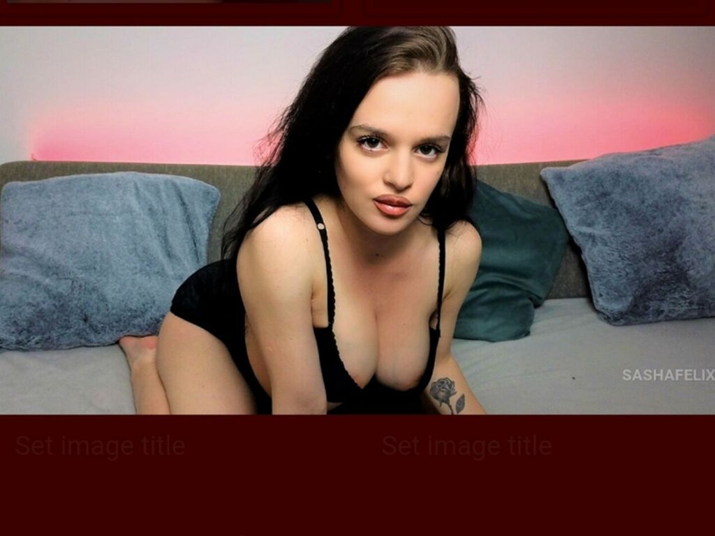 RoseMore webcam nude