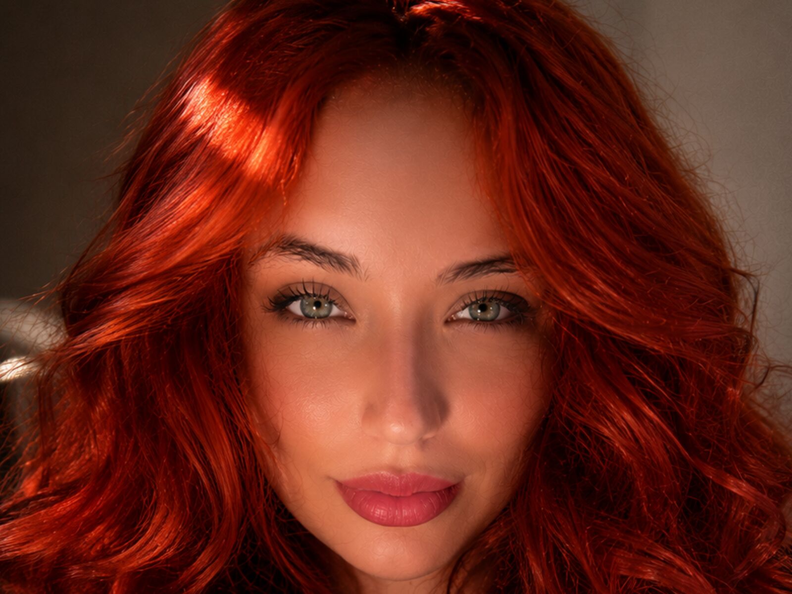 Live cam for SiennaWilder